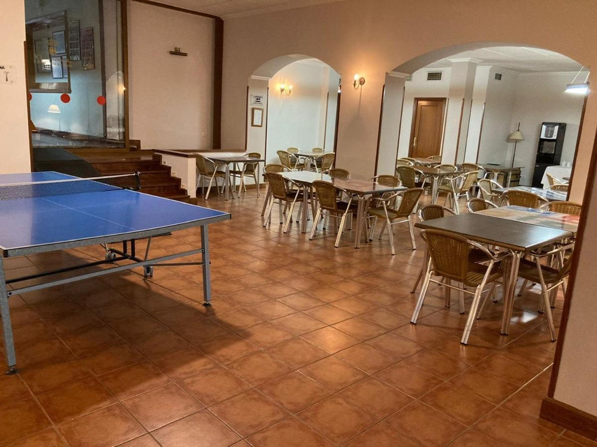 Hotel Rural Mariblanca ซาเซดอน ภายนอก รูปภาพ