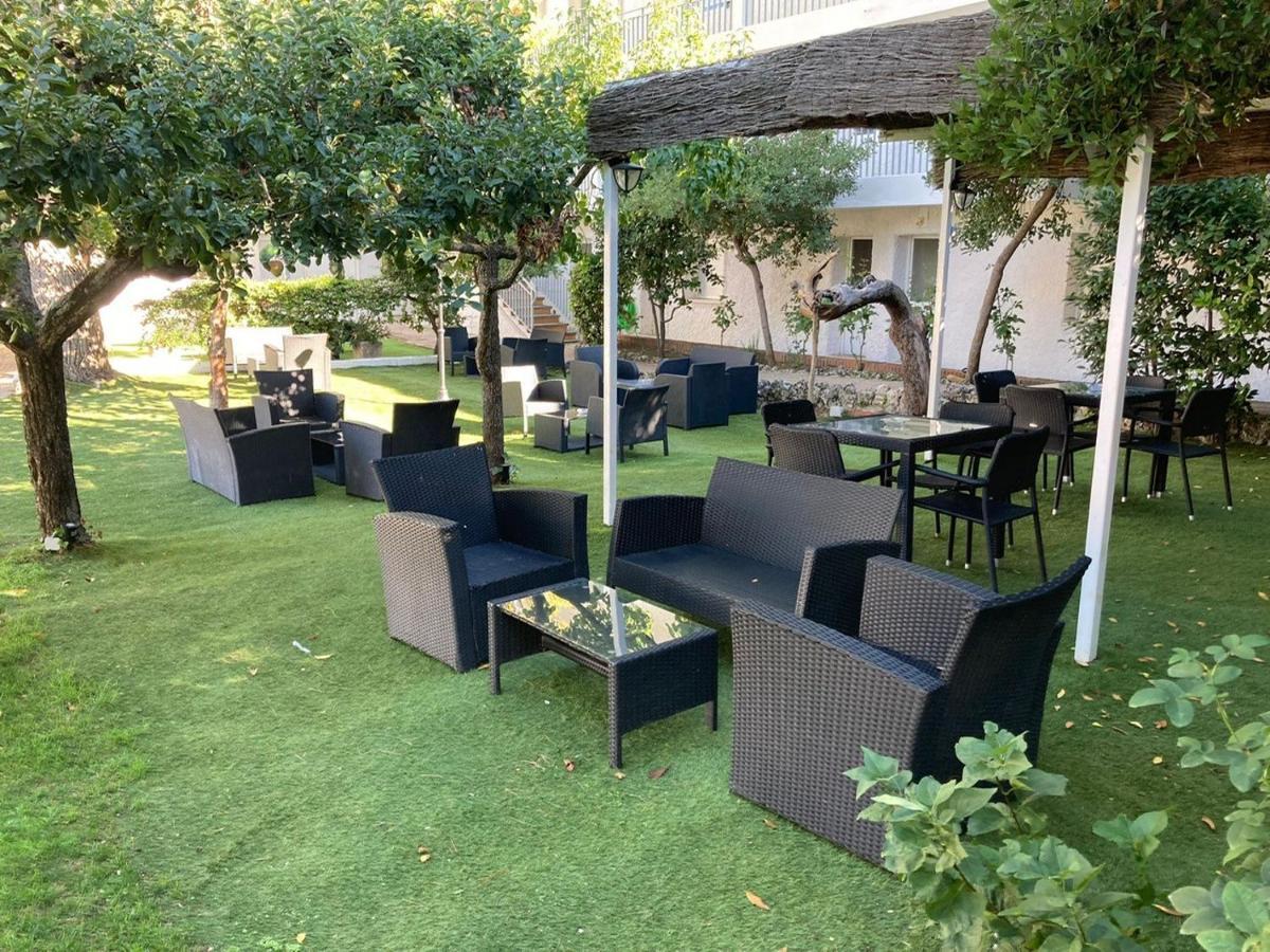 Hotel Rural Mariblanca ซาเซดอน ภายนอก รูปภาพ